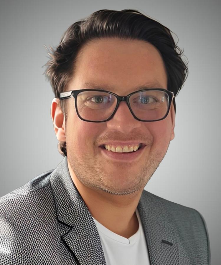 Keith Cerio headshot