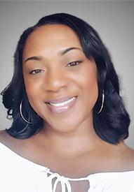 Tracie Harris headshot