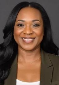 Tracie Harris headshot