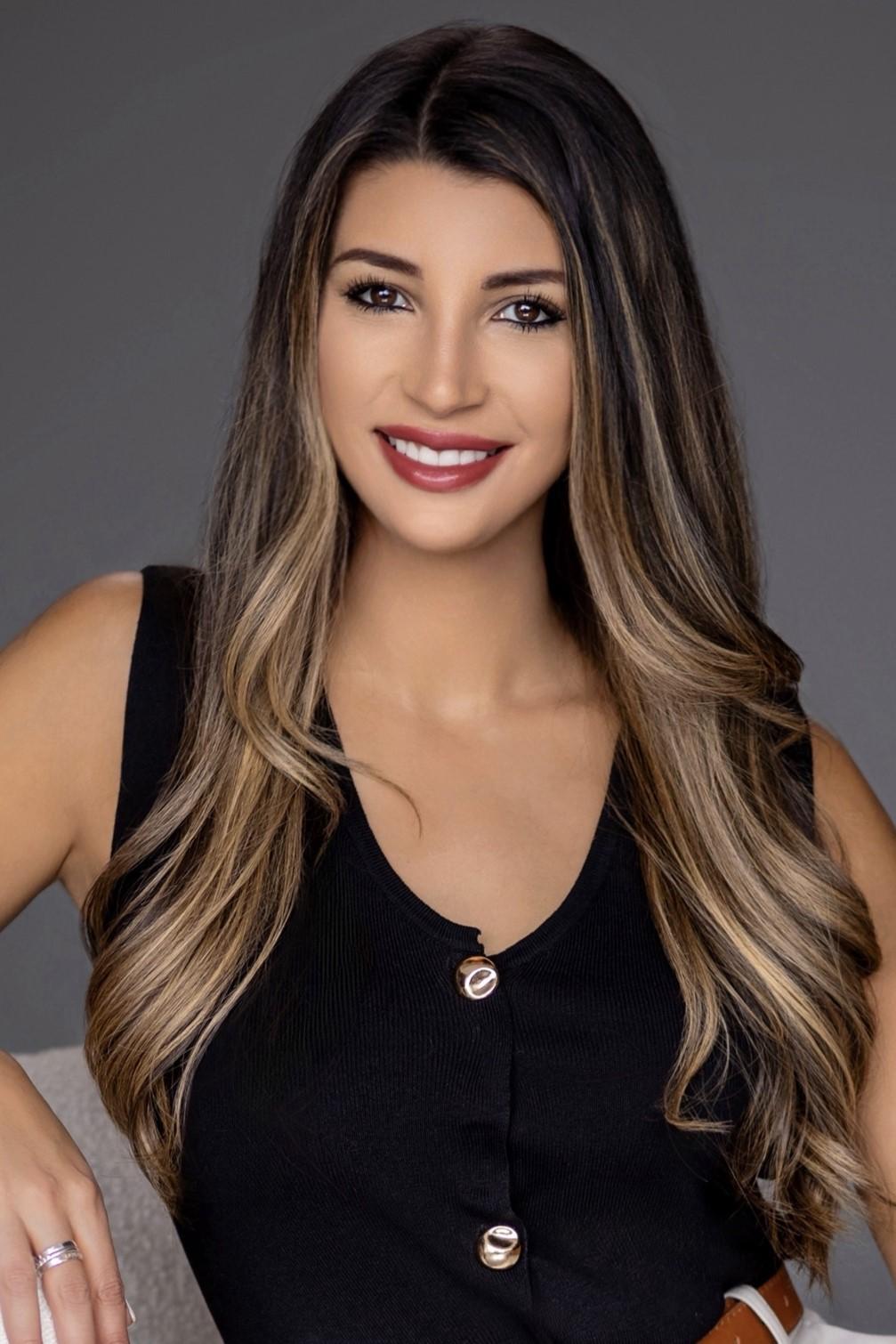 Paula Cordeiro headshot