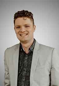 Michael Henning headshot