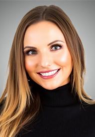 Tenille Madsen headshot