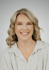 Sara Blanton headshot