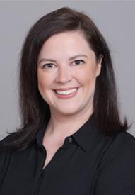 Lauren Burkett headshot