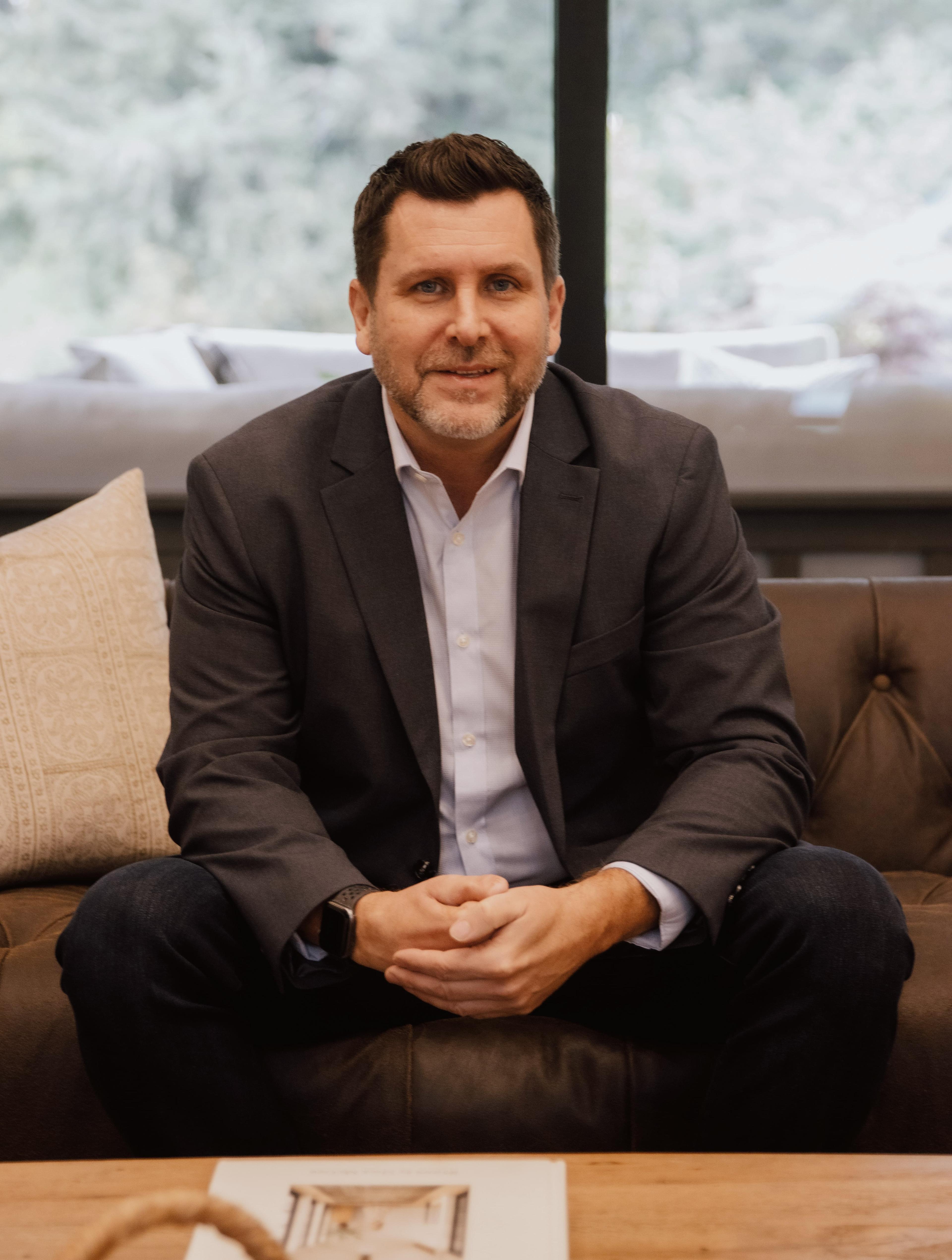 Scott Hanson headshot