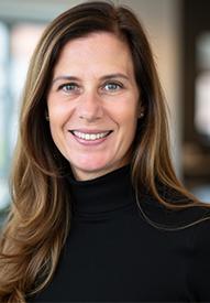 Fran Patton headshot