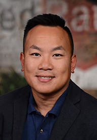 Phil Nguyen headshot